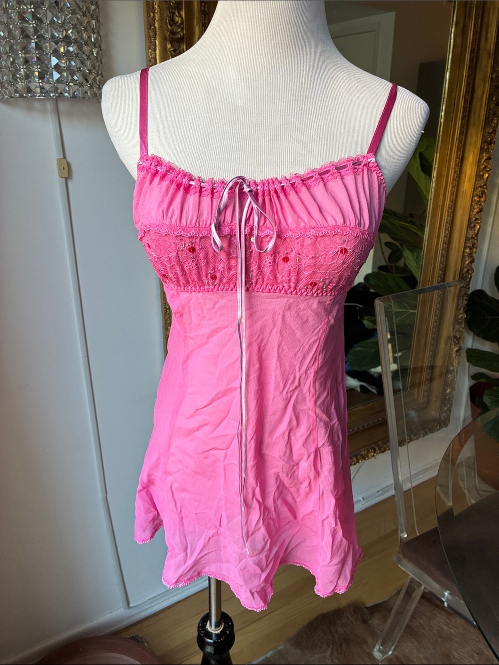 Victoria’s Secret Feminine silk Pink Lace-Trim Slip and thong size small